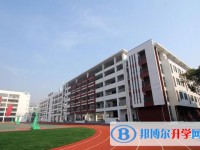 常州市第三中學(xué)地址，乘車路線