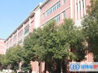 常州市戚墅堰實(shí)驗(yàn)中學(xué)地址，乘車路線