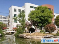江蘇省鄭梁梅高級(jí)中學(xué)地址，乘車路線
