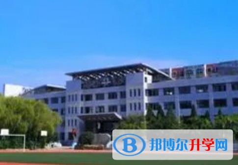 哈爾濱市第十八中學(xué)地址，乘車(chē)路線