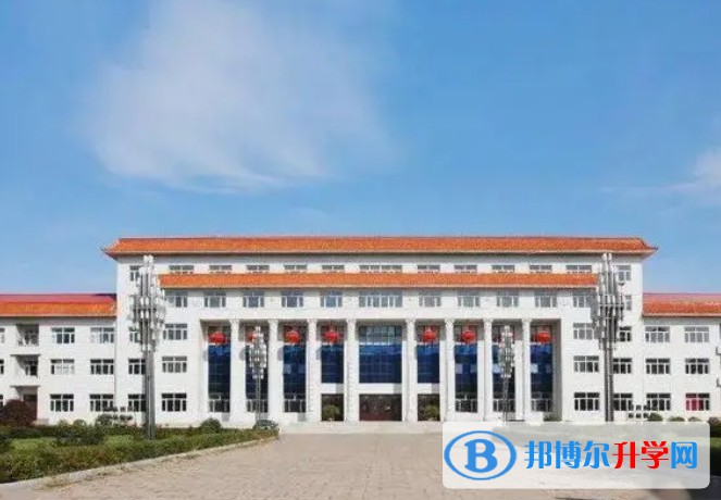 尚志市亞布力鎮(zhèn)中學(xué)地址，乘車路線