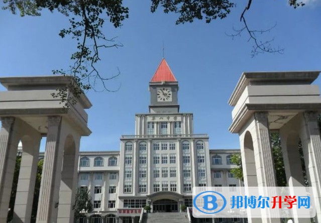 齊齊哈爾市第八中學校地址，乘車路線