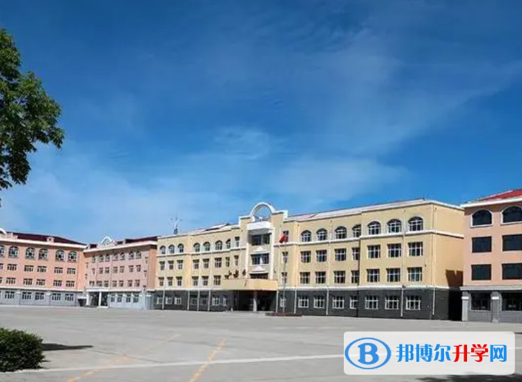 黑龍江省饒河縣高級中學地址，乘車路線