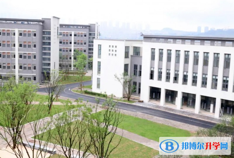 西南大學附屬中學校怎么樣、好不好