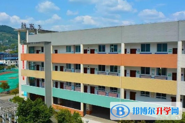 重慶市松樹橋中學校怎么樣、好不好