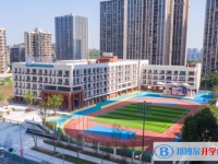 重慶市兩江中學(xué)校怎么樣、好不好
