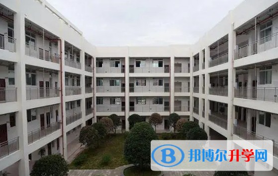 重慶市大足城南中學校怎么樣、好不好
