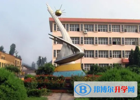 青龍滿族自治縣滿族中學怎么樣、好不好