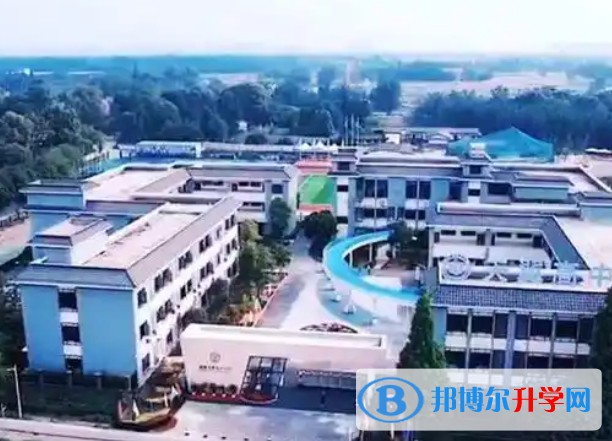 成都天翼高級中學怎么樣、好不好
