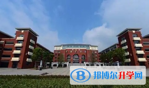 新都一中地址，乘車路線