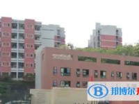 江姐中學地址，乘車路線