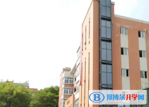 四川省自貢市第一中學校怎么樣、好不好