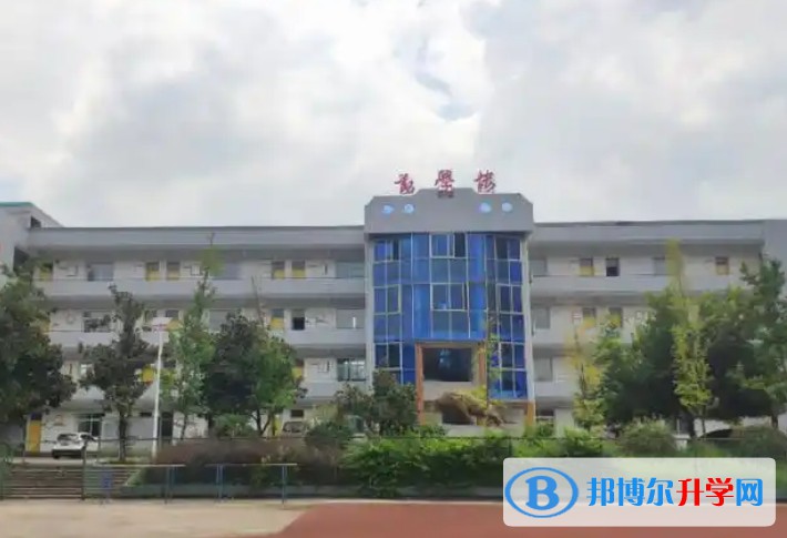 牛佛中學(xué)怎么樣、好不好
