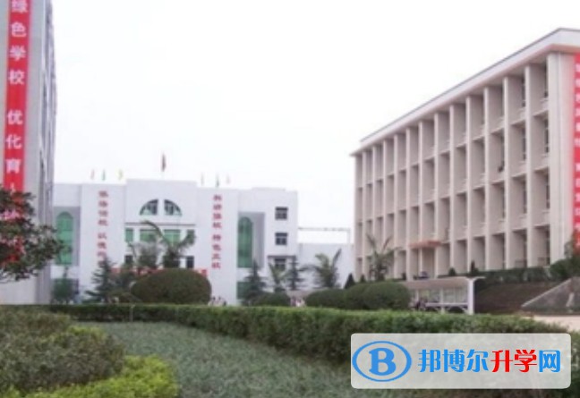 2025四川省富順縣城關(guān)中學(xué)招生計劃 招生人數(shù)是多少(附要求、條件、對象)