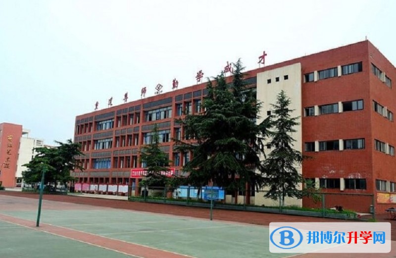 2025江油市第一中學(xué)招生計(jì)劃 招生人數(shù)是多少(附要求、條件、對象)