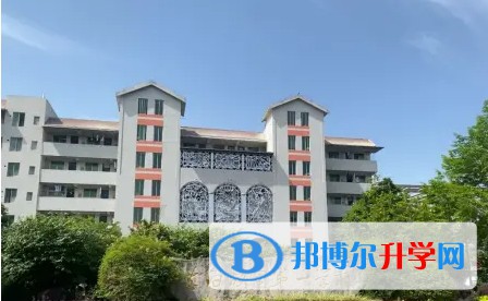 江油中學地址，乘車路線