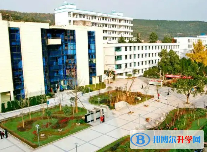 2025四川省劍閣中學多少錢(學費明細)